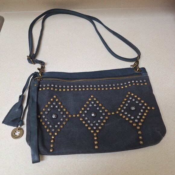 LUCY BRAND HANDBAG. - Picture 1 of 4
